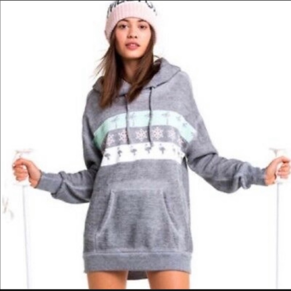 WILDFOX Hooded Sweatshirt Flamingos palm trees snowflakes Gray Size large